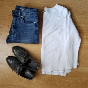simple white nautica sweater